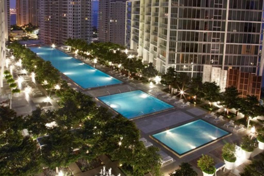 Luxury 5-Star Condo @37Th Floor In Icon Brickell 2B/2B Miami Exterior photo